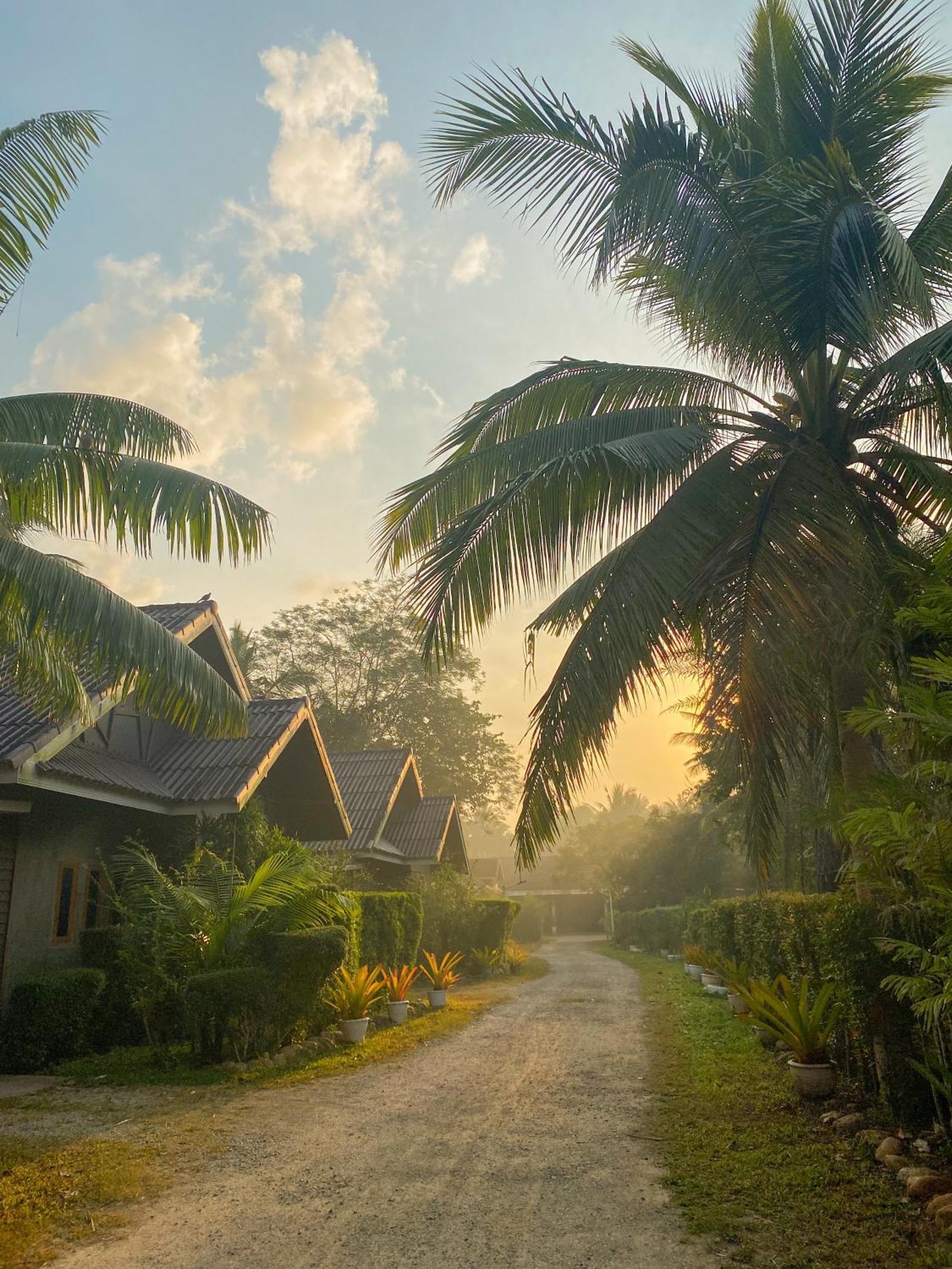 Villa Varich Chumphon Exterior foto